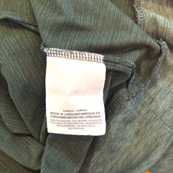 Nike Dry Fit Green Lightweight Pullover Hoodie - Small - Picture 5 of 5